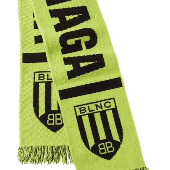 BALENCIAGABALENCIAGA LOGO SOCCER WOOL-BLEND SCARF - Picture 8 of 8
